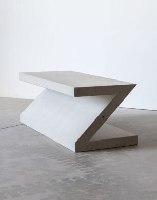 Zig-Zag Table