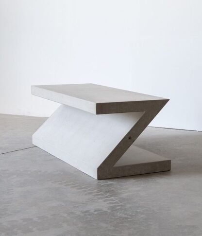 Zig-Zag Table