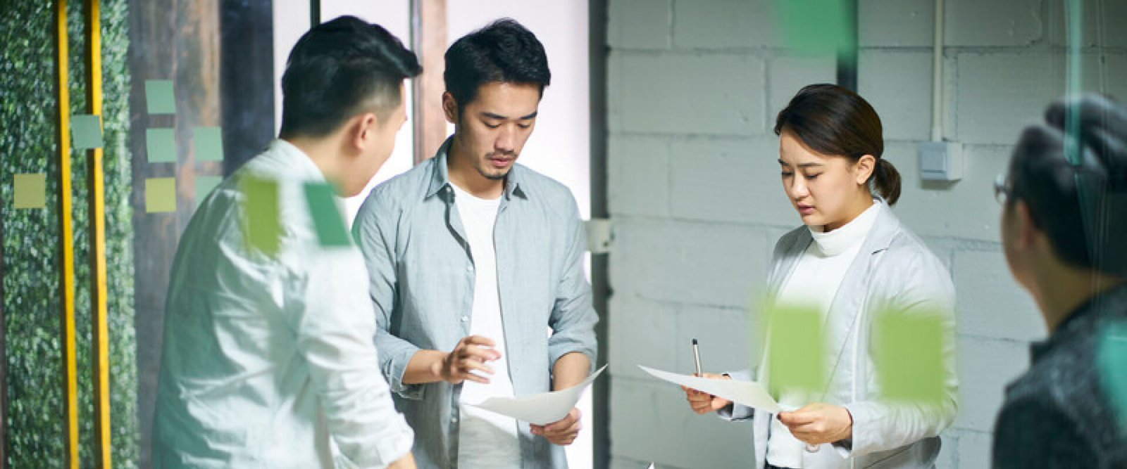 Competitor Benchmarking Analysis