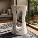 Oracle Pedestal